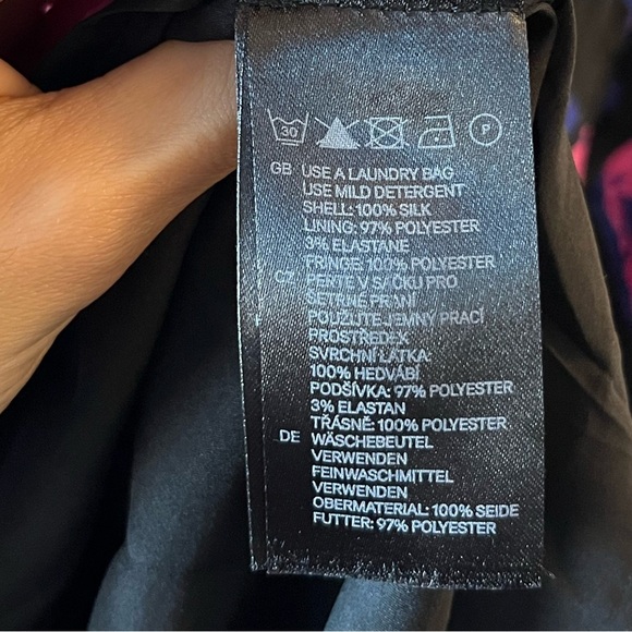 VERSACE X H&M 100% Silk Pink Heart Fringe Mini Dress - 6 - Picture 10 of 11